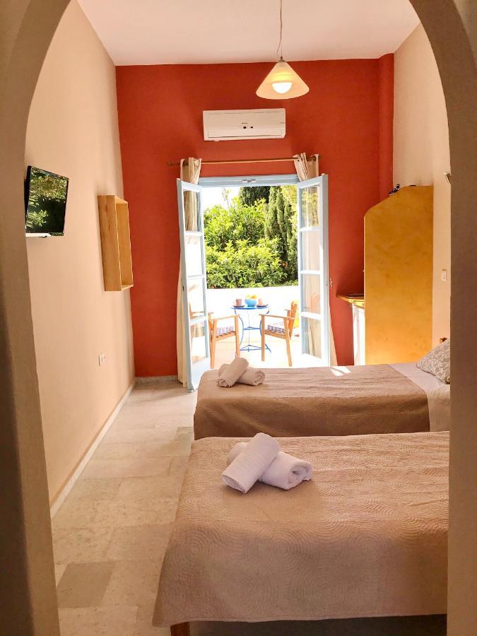 Aparthotel Giannakis Filoxenia Filótion Zewnętrze zdjęcie